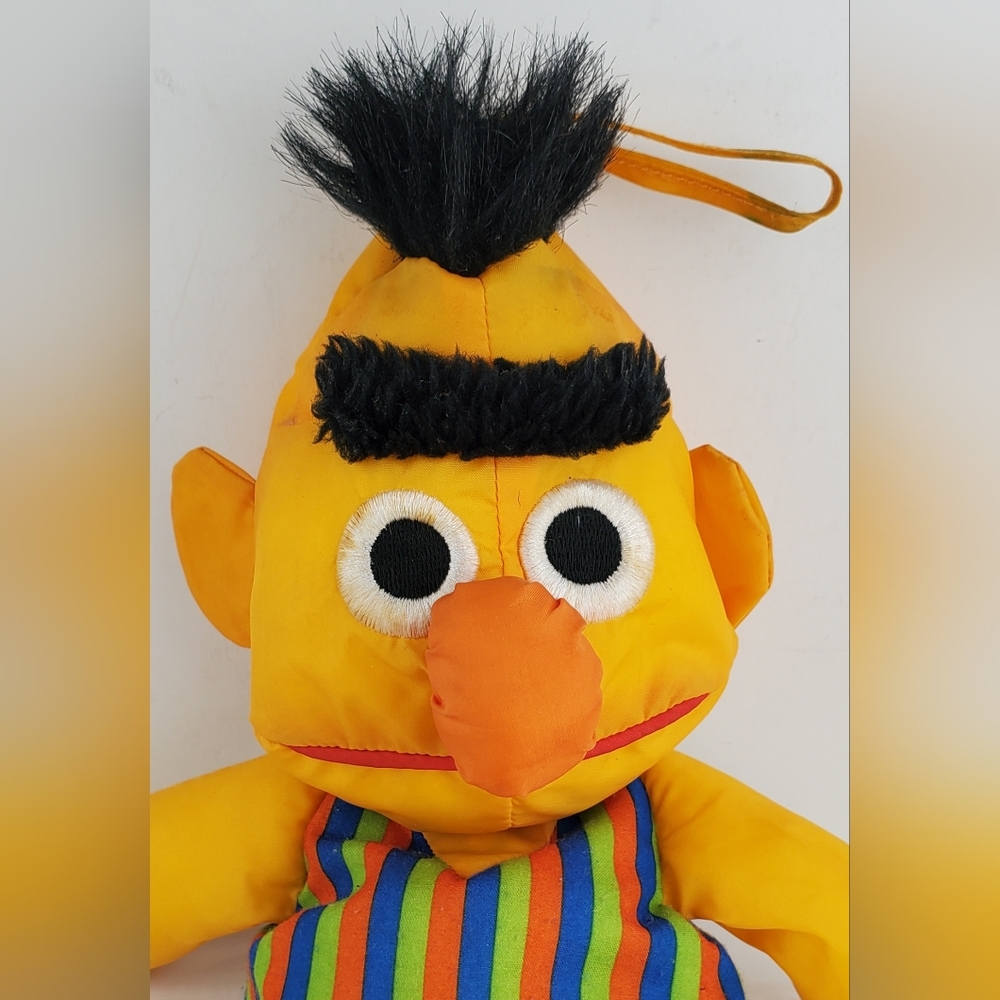 Playskool VTG 1990 Sesame Street Bert Nylon Floating Water Pal Bath Plush - GUC